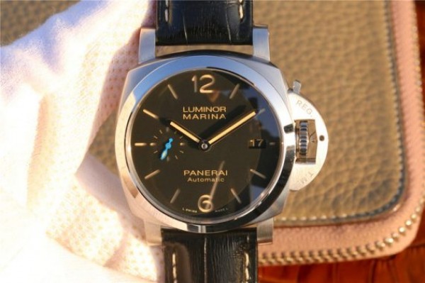 Panerai PAM1392 XF Black Dial Black Leather Strap P9010