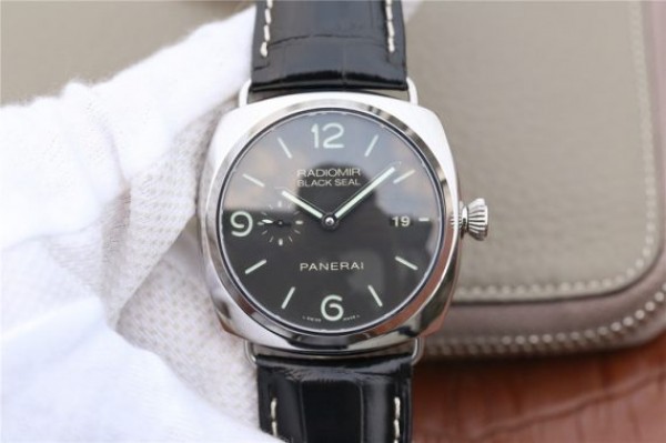 Panerai PAM388 Black Dial Leather Strap P.9000 Super Clone