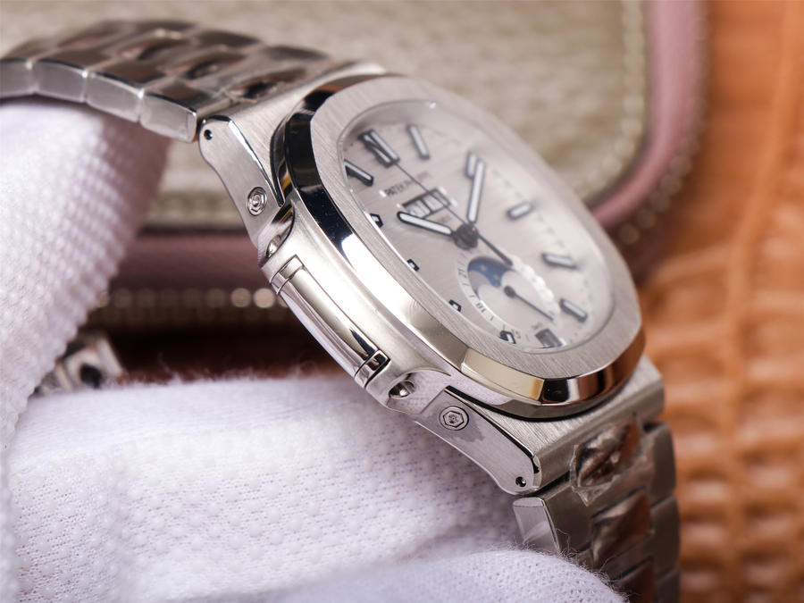 Patek Philippe Nautilus 5726A- 1:1 Superclone